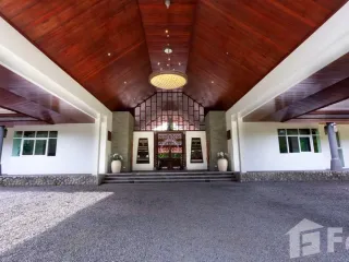 For sale and for rent 7 bedrooms villa in Thalang, Phuket