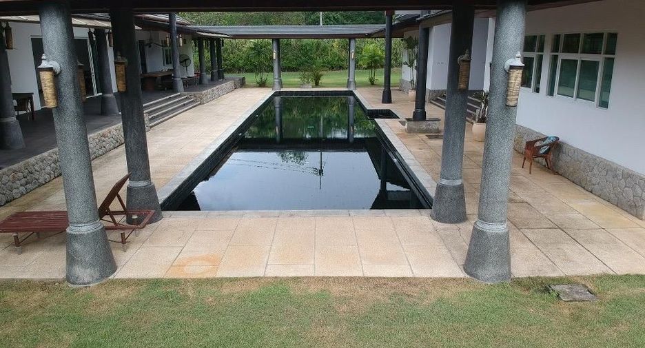 For sale and for rent 7 bedrooms villa in Thalang, Phuket