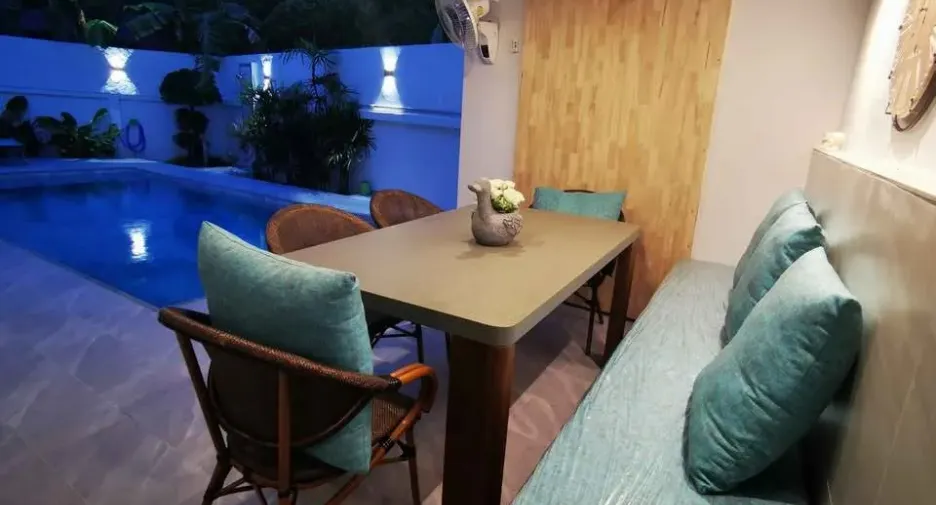 Villa zum Kauf und zur Miete mit 2 Zimmer in Mueang Phuket, Phuket