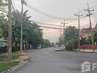 Terreno en venta en Lam Luk Ka, Pathum Thani