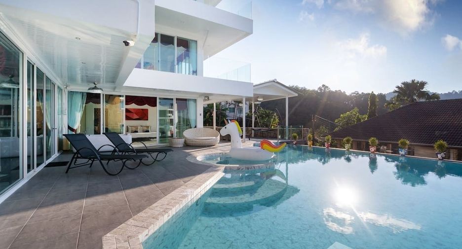 À louer 10 chambres villa à Kathu, Phuket