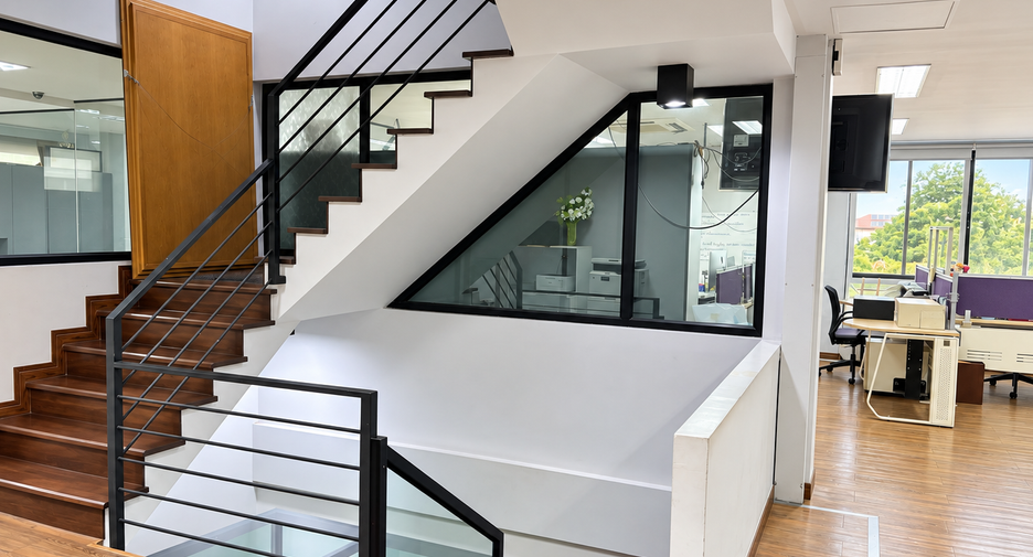 For sale 4 bedrooms townhouse in Bueng Kum, Bangkok