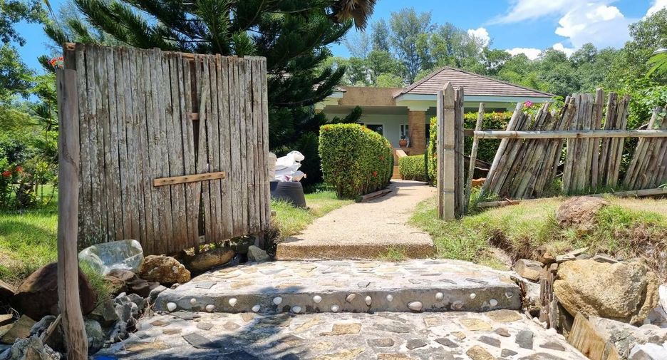 For sale 3 ベッドルーム house in Thalang, Phuket