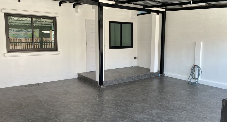 For sale 2 bedrooms townhouse in Mueang Prachinburi, Prachin Buri
