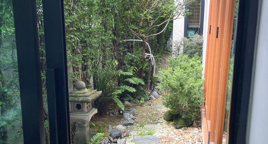 For sale and for rent 4 bedrooms house in Bang Kruai, Nonthaburi