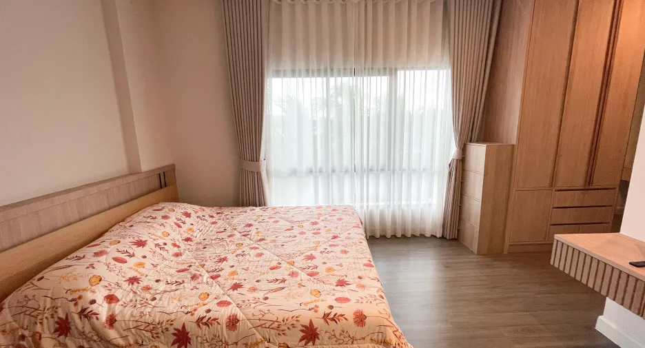 For sale and for rent 4 bedrooms house in Bang Kruai, Nonthaburi
