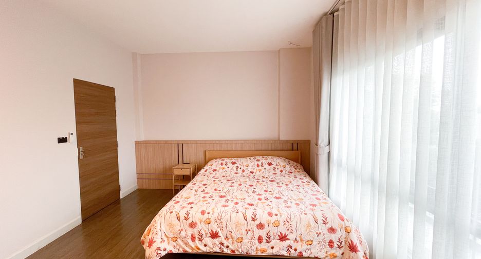For sale and for rent 4 bedrooms house in Bang Kruai, Nonthaburi