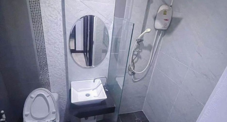 Продажа 2 спальни дом в Мыанг Районг, Районг