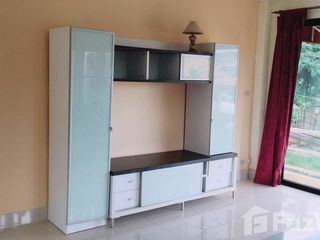 Haus zum Kauf mit 6 Zimmer in Mueang Phuket, Phuket