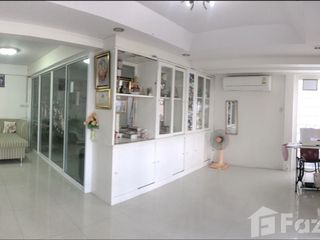 For sale 2 ベッドルーム house in Khan Na Yao, Bangkok