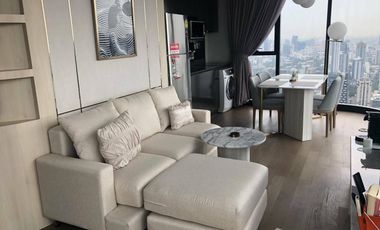 For sale そして for rent 2 ベッドルーム condo in Khlong Toei, Bangkok