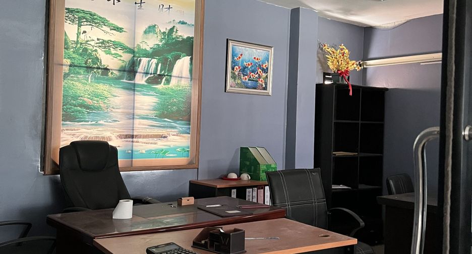 For sale 3 bedrooms retail Space in Mueang Phuket, Phuket