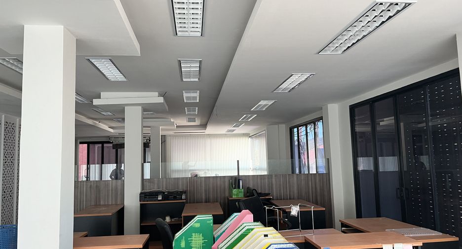 For sale 3 bedrooms retail Space in Mueang Phuket, Phuket