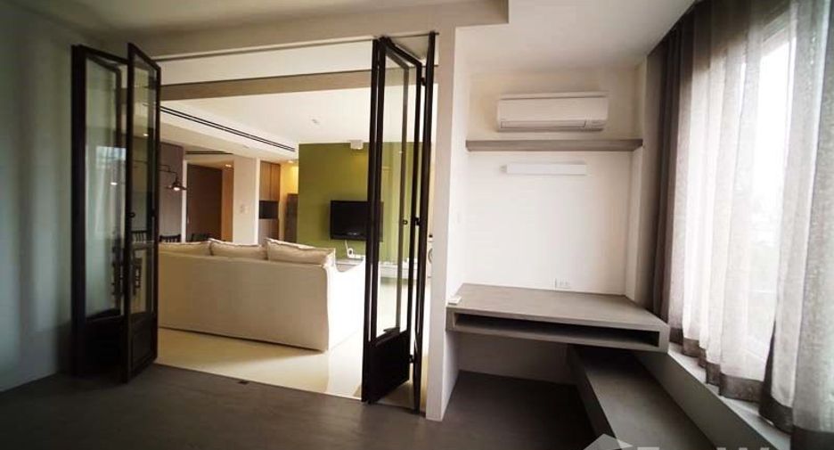 For sale 1 bed condo in Watthana, Bangkok
