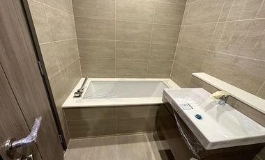 Wohnung zum Kauf und zur Miete mit 2 Zimmer in Bang Kho Laem, Bangkok