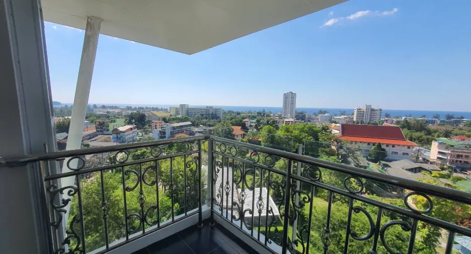 For sale 2 bedrooms condo in Mueang Phuket, Phuket