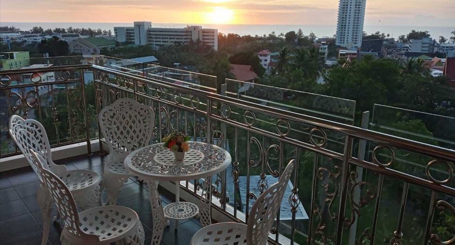 For sale 2 bedrooms condo in Mueang Phuket, Phuket