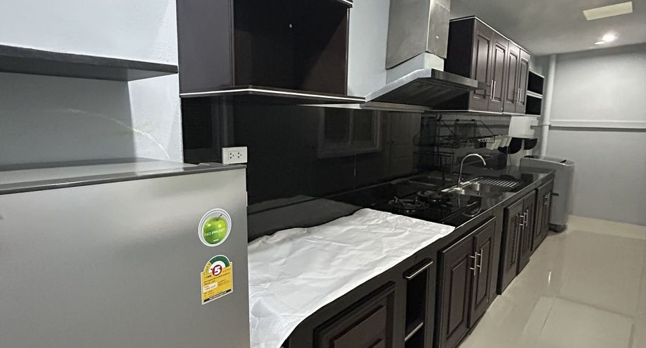 Casa en alquiler de 2 habitaciones en Mueang Phuket, Phuket