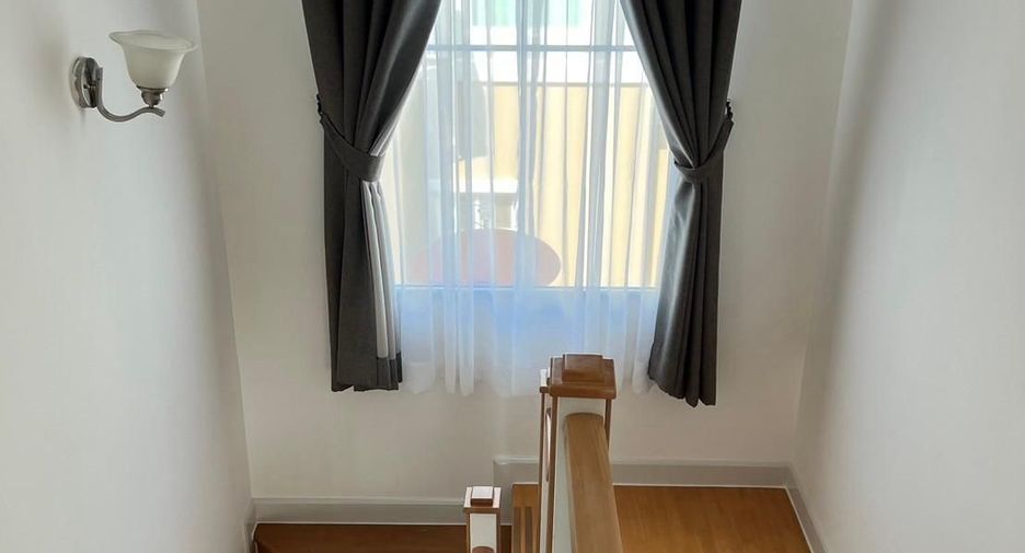 Villa en alquiler de 3 habitaciones en Kathu, Phuket