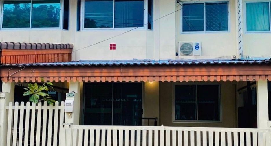 For rent 2 bedrooms townhouse in Mueang Phuket, Phuket