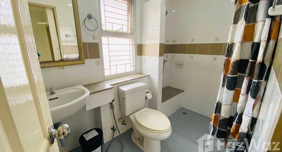 For rent 2 bedrooms townhouse in Mueang Phuket, Phuket