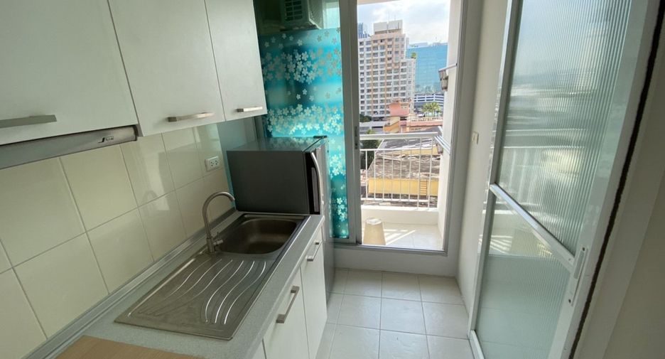 For sale 1 bed condo in Phaya Thai, Bangkok