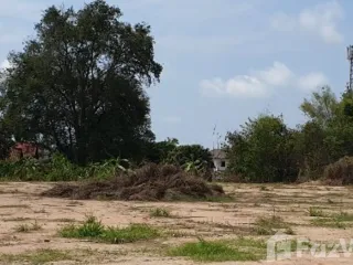 出售 土地 在 Ban Chang, Rayong