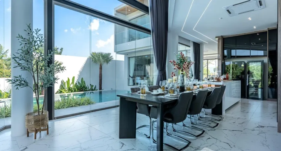 Villa en venta de 5 habitaciones en Kathu, Phuket