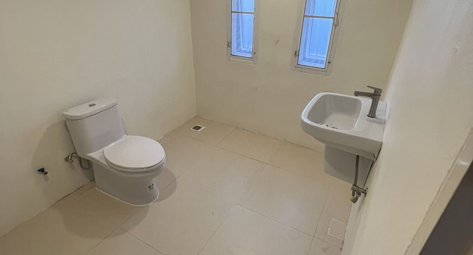For rent 3 ベッドルーム villa in Mueang Phuket, Phuket