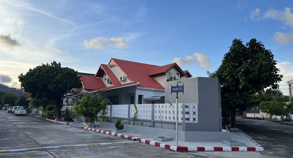 For rent 3 ベッドルーム villa in Mueang Phuket, Phuket