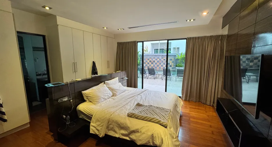 À louer 5 chambres villa à Thalang, Phuket