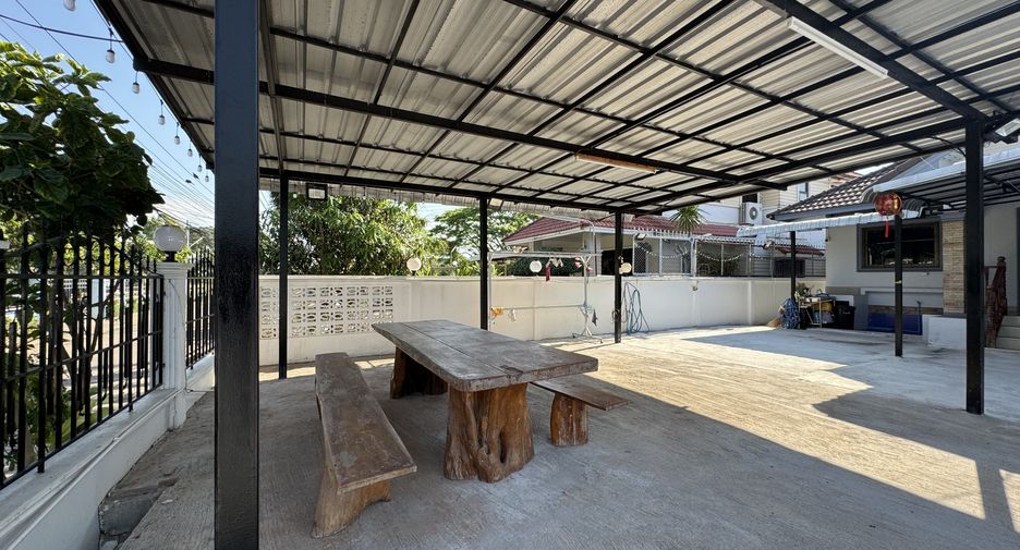 Casa en venta de 4 habitaciones en Mueang Udon Thani, Udon Thani