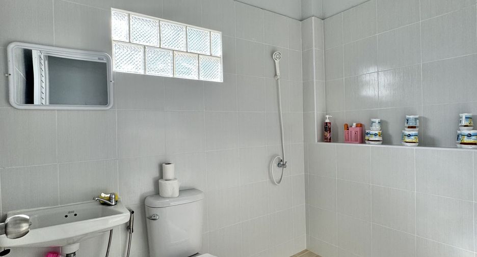 Casa en venta de 4 habitaciones en Mueang Udon Thani, Udon Thani