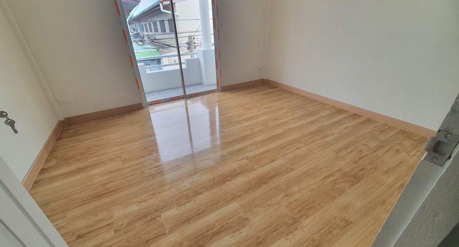 For sale 2 bedrooms house in Mueang Nonthaburi, Nonthaburi