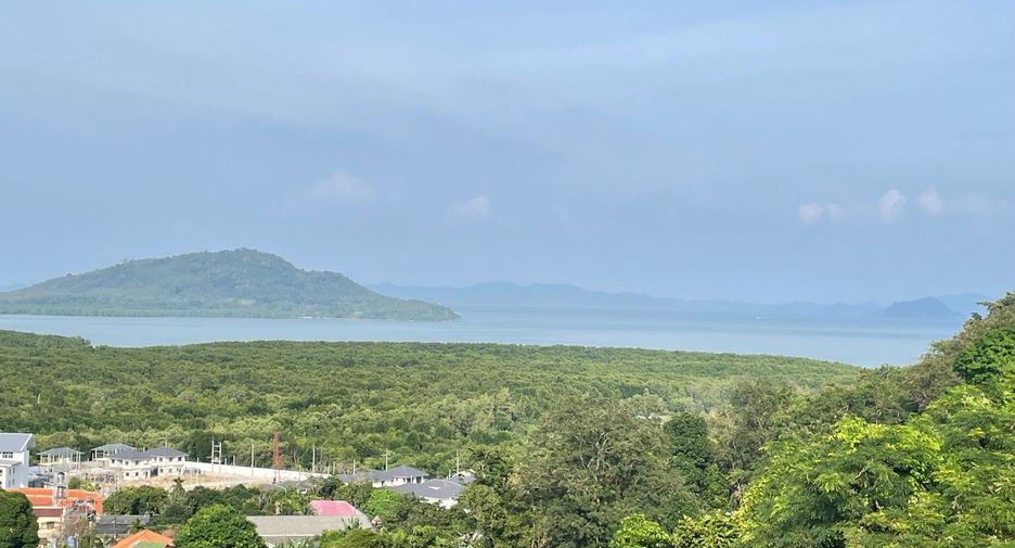For sale 5 bedrooms house in Mueang Phuket, Phuket