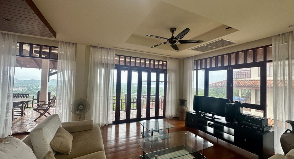 For sale 5 bedrooms house in Mueang Phuket, Phuket
