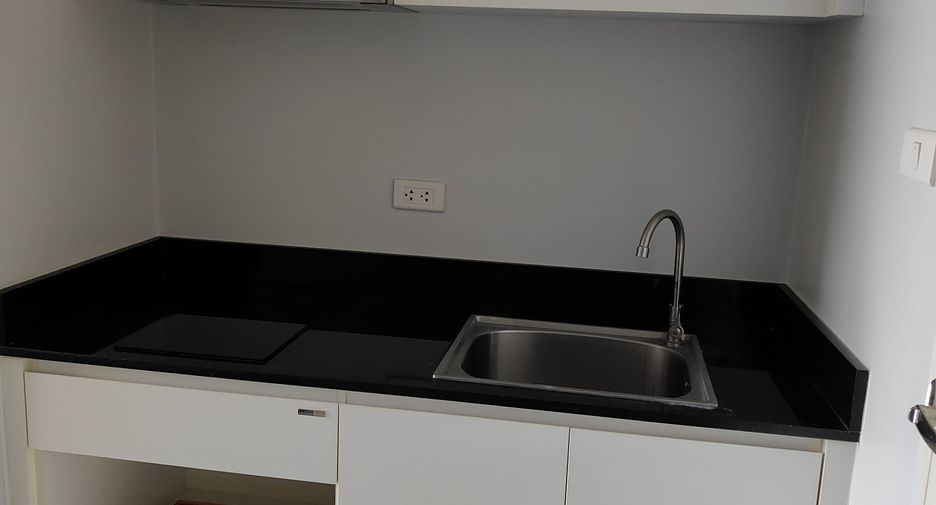 For sale 1 bed condo in Bueng Kum, Bangkok