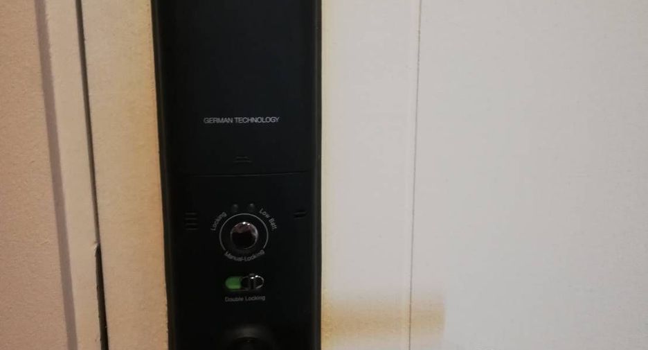 Продажа 1 кровать кондо в Чатучак, Бангкок