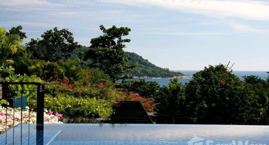 For rent 2 bedrooms condo in Mueang Phuket, Phuket