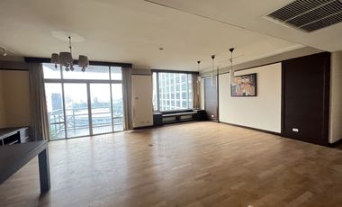 For sale 3 bedrooms condo in Pathum Wan, Bangkok