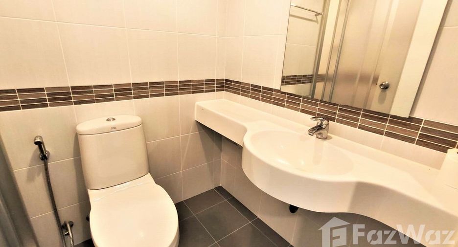 For rent studio condo in Mueang Udon Thani, Udon Thani