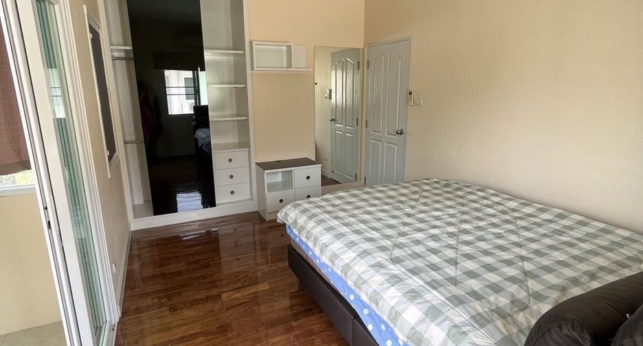 Haus zum Kauf und zur Miete mit 3 Zimmer in Prawet, Bangkok