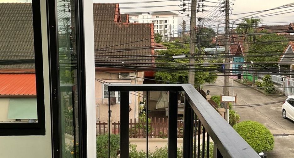 For sale 4 bedrooms townhouse in Mueang Phuket, Phuket