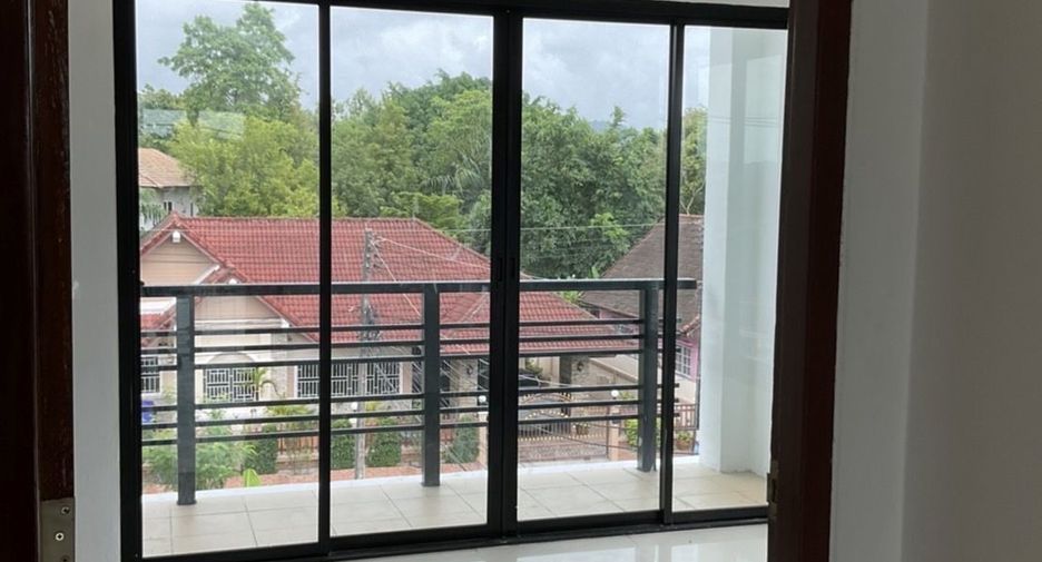 For sale 4 bedrooms townhouse in Mueang Phuket, Phuket