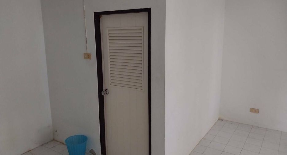 Haus zum Kauf mit 5 Zimmer in Kathu, Phuket