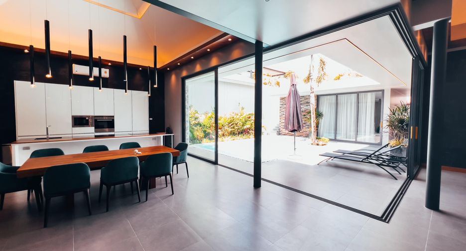 For sale 3 bedrooms villa in Thalang, Phuket