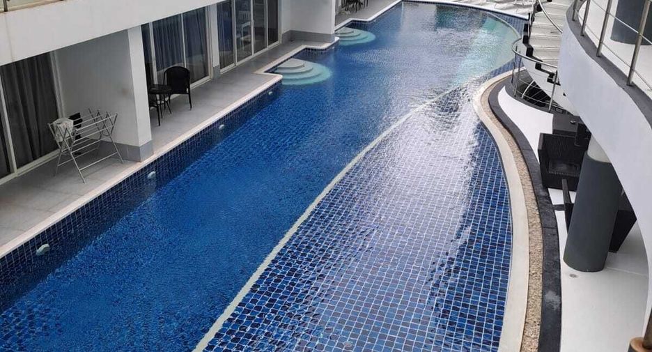 For rent 2 bedrooms condo in Mueang Phuket, Phuket