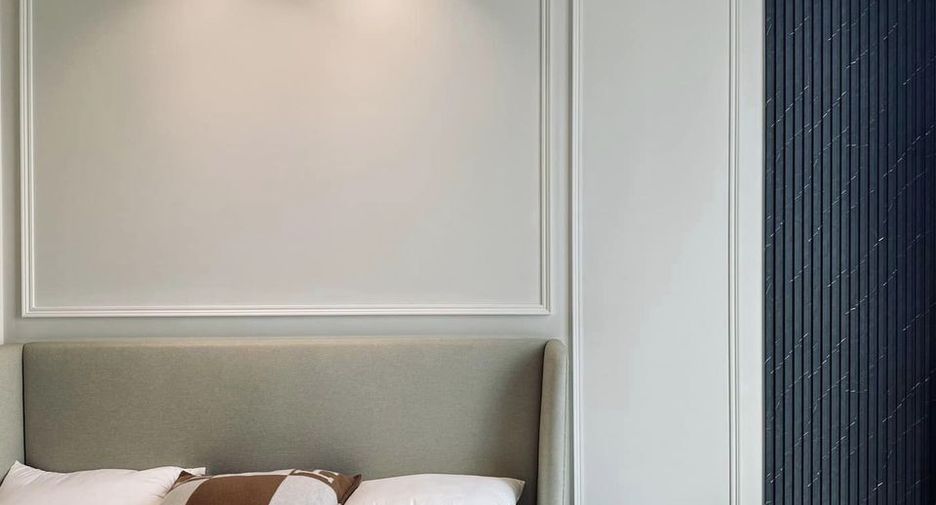 For sale 2 bedrooms condo in Pathum Wan, Bangkok