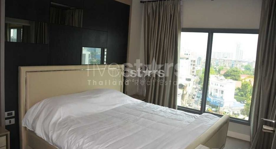 Condo en venta de 2 habitaciones en Khlong Toei, Bangkok
