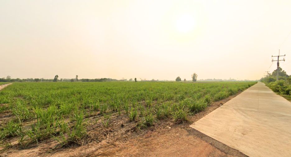 Продажа Участок в Mueang Kamphaeng Phet, Кампхэнгпхет